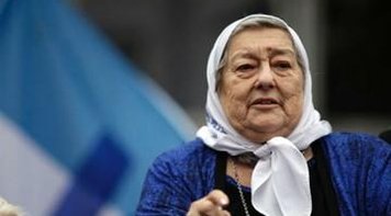 Ordem de prisão de líder das Mães da Praça de Maio causa crise na Argentina