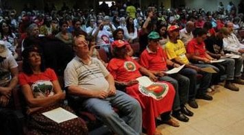 Depois de 26 dias, ativistas encerram greve de fome