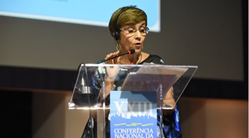 Lei trabalhista é 'retrocesso jurídico e social', diz ministra do TST