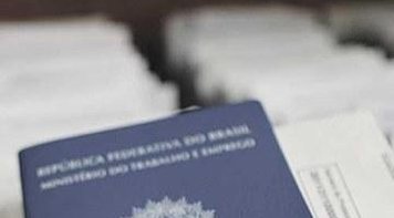 PRECARIZAÇÃO:  País cria vagas em serviços, paga menos e aumenta demissões por 'acordo'