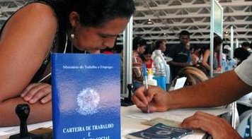 APOSENTADORIAS: Reforma da Previdência é 'violenta, cruel e maldosa', diz especialista