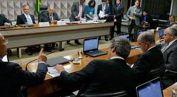 MP de Temer propõe renúncia de R$ 1 tri para favorecer petrolíferas estrangeiras