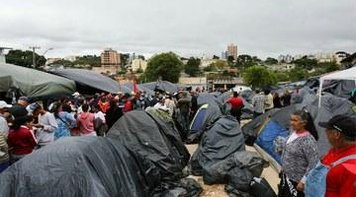 Integrantes do acampamento Lula Livre são agredidos em Curitiba