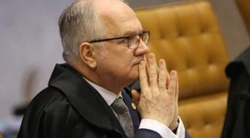 Ministro Fachin nega novo recurso de Lula contra ordem de prisão de Moro