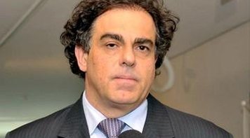 Para ministro do TST, terceirização faz de pessoas mercadorias