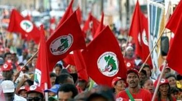 ATAQUE À LIBERDADE:  Justiça acata em parte pedido que limita manifestações no julgamento de Lula