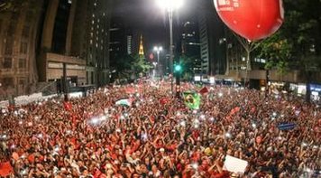 Movimentos sociais buscam recursos para ampliar a luta pela democracia