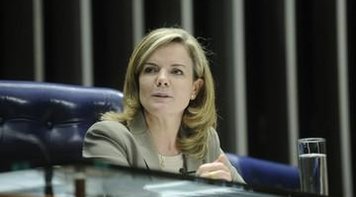 Deputados pedem convocação de ministro da Justiça