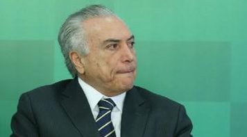 Psol protocola pedido de impeachment de Temer