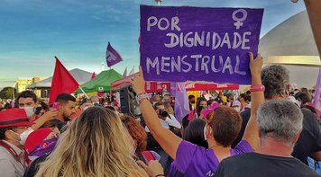Em marcha plural, grupos de mulheres cobram igualdade de gênero em Brasília