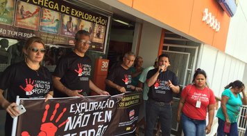 Bancários do CN fazem protestos antes das assembleias para votar greve a partir do dia 6