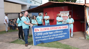 BRB convoca mais 50 escriturários, mas segue negligenciando déficit crônico de pessoal