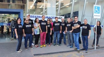 Caixa paralisa as atividades por uma hora na capital acreana