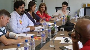 Atenção, empregado Caixa! Protestos contra reestruturação vão continuar em abril