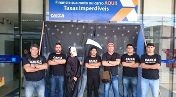 No aniversário de 155 anos da Caixa, Sindicato realiza protesto contra atual gestão