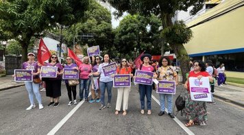Pela vida das mulheres, da Amazônia à Palestina, centenas delas saem às ruas neste 8 de março