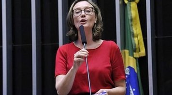 Impeachment e PEC 241 são frentes do mesmo golpe, diz Maria do Rosário