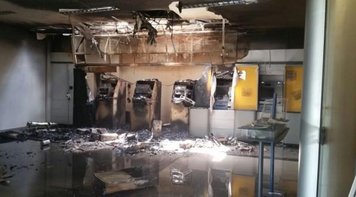Incêndio criminoso destrói parte da agência do BB em Ananindeua-PA