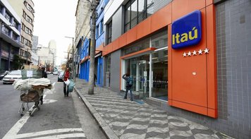 Lucro do Itaú cresce 10% em 2017 e atinge R$ 24 bilhões