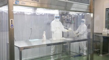 Com mais 1.240 vítimas em 24 horas, Brasil supera 40 mil mortes pela covid-19