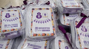 Dia da Mulher: Sindicato entrega brindes para bancárias da capital e do interior