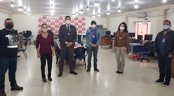 SEEBCG-MS debate abertura de novas agências com Superintendente da Caixa