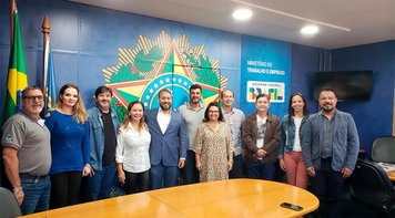 Diretores do SEEBCG-MS se reúnem com novo Superintendente Regional do Trabalho