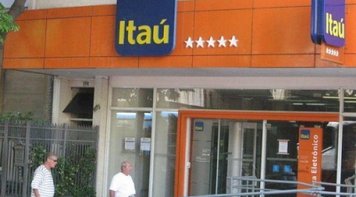 Banco não pode demitir funcionário dois anos antes de se aposentar, diz TST