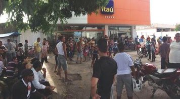 Itaú Icoaraci: Caixa d’água rompe e coloca segurança da unidade em risco