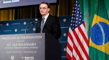 Museu da História Natural de NY confirma cancelamento de evento com Bolsonaro