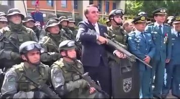 Justiça proíbe governo Bolsonaro de comemorar golpe militar de 1964 