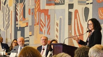 Lula recria o Conselhão e formaliza retomada do diálogo entre governo e sociedade