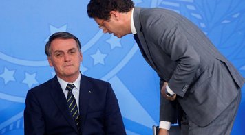 Salles vê “oportunidade” com coronavírus para “passar de boiada” desregulação da proteção ao meio ambiente