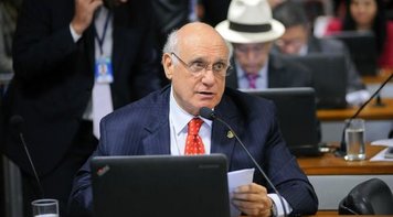 Comissão do Senado aprova fim da estabilidade para servidores públicos