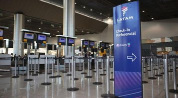 Trabalhadores da Latam denunciam pressão de chefes para apoiarem Bolsonaro