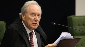 Lewandowski diz que STF precisa julgar validade da Lei de Segurança Nacional