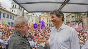Haddad confirma sua candidatura presidencial: “Lula me pediu para colocar o bloco na rua”