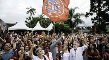 União em torno de Lula no Natal mostra que luta por sua liberdade será incansável