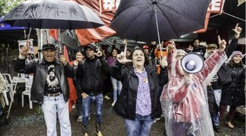 Sob forte sol ou rigoroso frio, já são 170 dias de Vigília Lula Livre