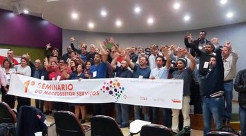 Seminário nacional aprova estratégia, plano de ação e coordenação do Macrossetor de Serviços da CUT