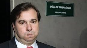 Ministério de Rodrigo Maia já está em formação para o caso de Temer cair