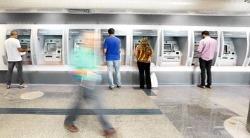 Mais de 70% dos brasileiros utilizam contas bancárias, segundo pesquisa do BC