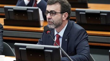 Marcelo Freixo: relatório da Previdência mantém ‘sobras da desumanidade do texto do governo’