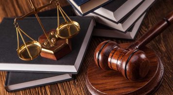 TST irá discutir cálculo de horas extras em audiência pública no dia 16/05