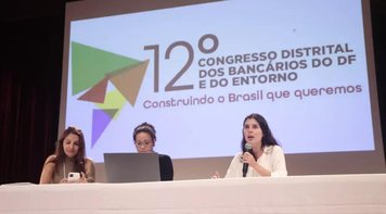 Bancários miram em pressão popular por reforma tributária justa, conclui debate do 12º Congresso