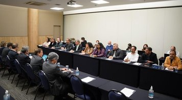 Bancos insistem em retirar direitos e reduzir percentual de PLR; Comando rejeita proposta