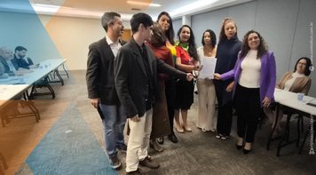 Empregados cobram maior compromisso da Caixa com igualdade e diversidade 