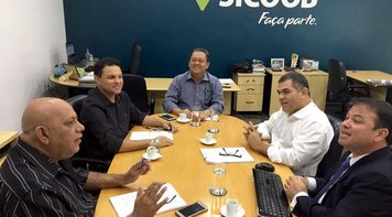 Em negociação Sindicato pede reavaliação de índices propostos pelo Sicoob para ACT 2017/2019