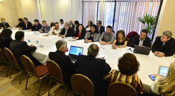 Fenaban admite doenças, mas não avança. Remuneração entra na pauta nesta quarta