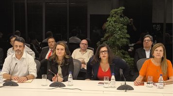 Negociação com a Caixa: cláusulas sobre caixas e tesoureiros serão avaliadas fora do ACT